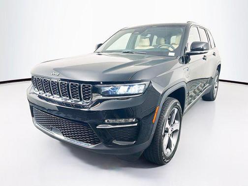 2023 Jeep Grand Cherokee 4xe Base