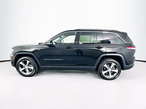 2023 Jeep Grand Cherokee 4xe Base