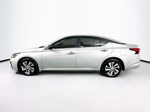 2024 Nissan Altima S FWD