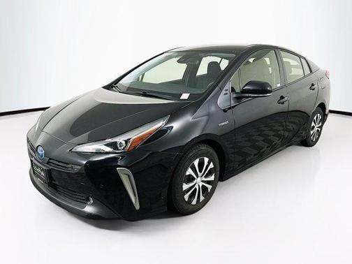 2021 Toyota Prius LE