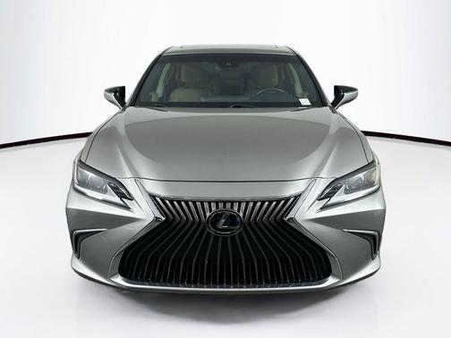 Tan 2019 Lexus ES 350 Base