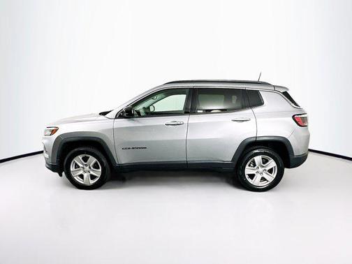 Billet Silver Metallic Clearcoat 2022 Jeep Compass Latitude