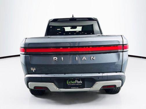 2022 Rivian R1T Adventure