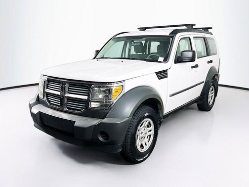 Stone White Clearcoat 2008 Dodge Nitro SXT