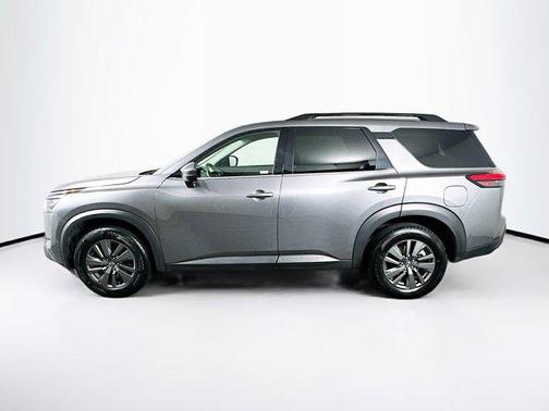 2024 Nissan Pathfinder SV 4WD