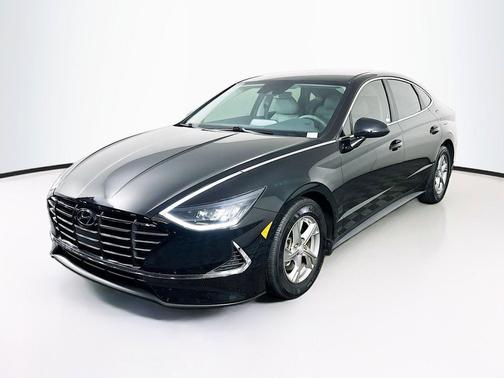 Phantom Black 2021 Hyundai SONATA SE