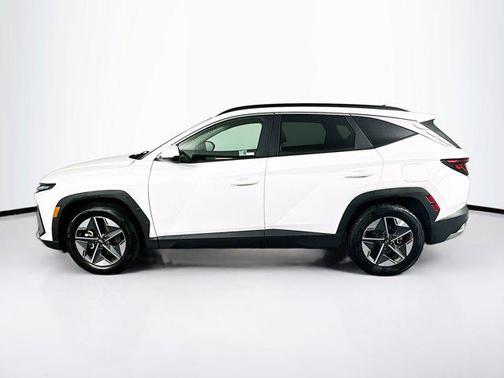 Serenity White Pearl 2025 Hyundai TUCSON SEL