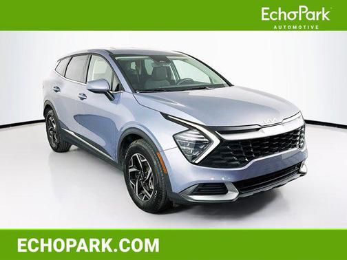 Everlasting Silver 2025 Kia Sportage LX