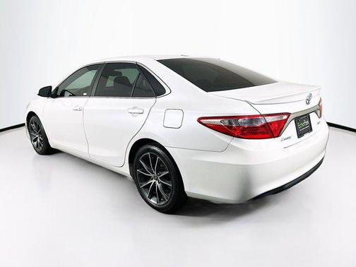 2017 Toyota Camry XSE