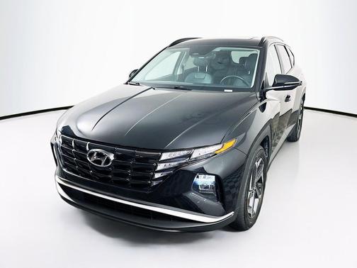 Black Pearl 2024 Hyundai TUCSON SEL