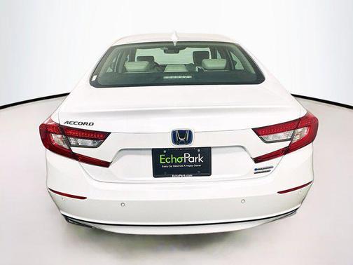 2022 Honda Accord Hybrid Touring