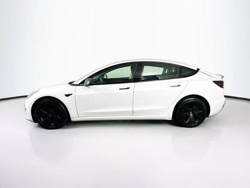 Pearl White Multi-Coat 2021 Tesla Model 3 Standard Range Plus