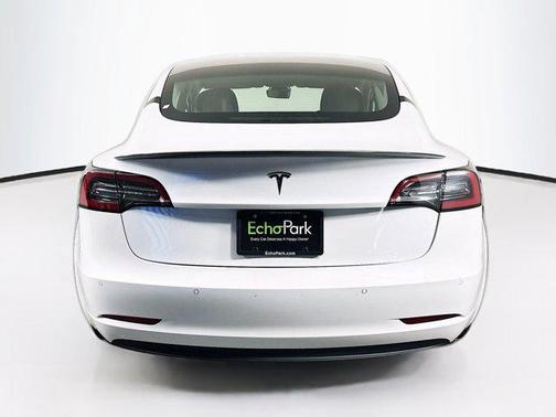 Pearl White Multi-Coat 2021 Tesla Model 3 Standard Range Plus