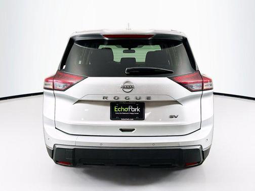 Brilliant Silver Metallic 2024 Nissan Rogue SV