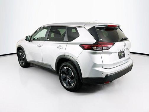 Brilliant Silver Metallic 2024 Nissan Rogue SV