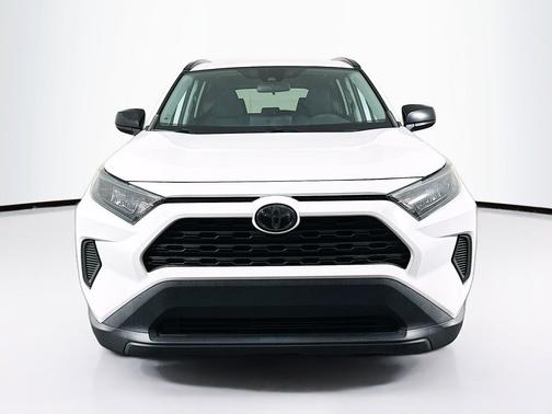 Super White 2020 Toyota RAV4 LE