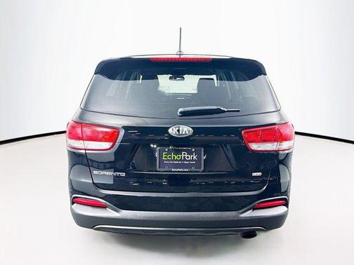 2016 Kia Sorento L