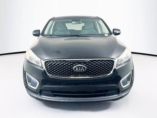 2016 Kia Sorento L