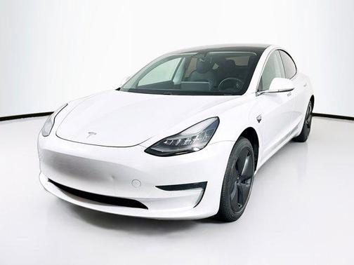 2019 Tesla Model 3 Standard Range