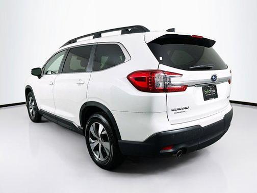Crystal White Pearl 2025 Subaru Ascent Premium 7-Passenger