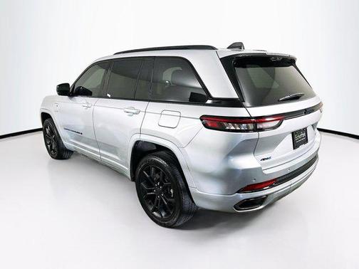 Silver Zynith 2023 Jeep Grand Cherokee 4xe 30th Anniversary