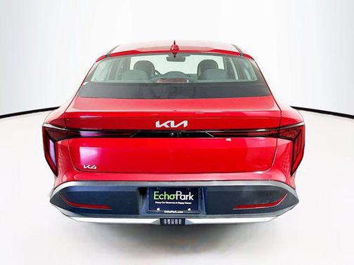 Currant Red 2025 Kia K4 LXS