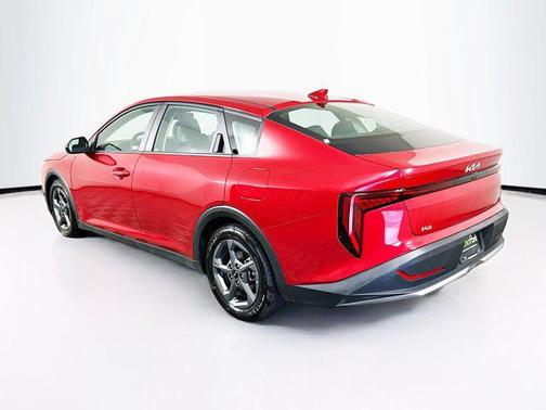 Currant Red 2025 Kia K4 LXS