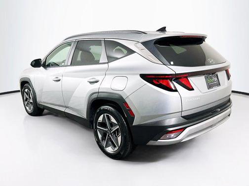 Shimmering Silver 2025 Hyundai TUCSON SEL