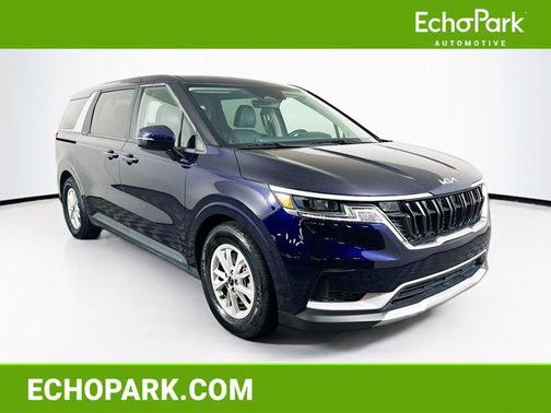 2024 Kia Carnival LX