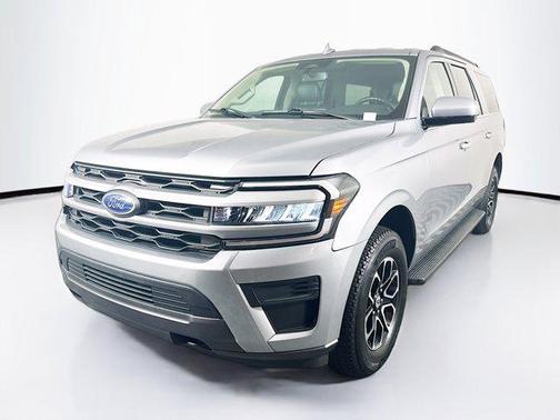 2023 Ford Expedition Max XLT