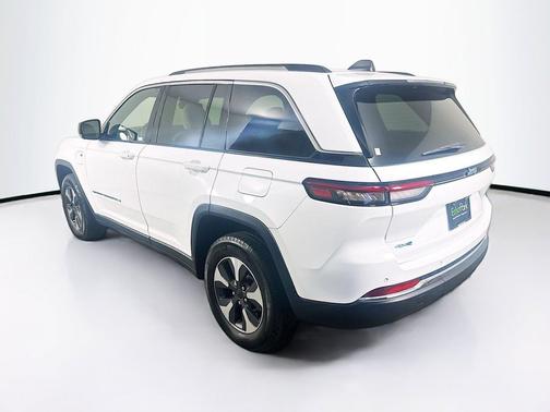 Bright White Clearcoat 2022 Jeep Grand Cherokee 4xe Base