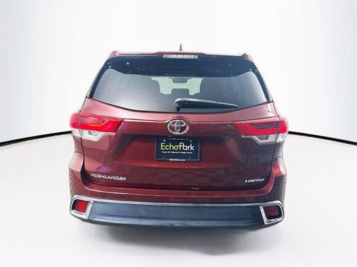 2018 Toyota Highlander Limited Platinum