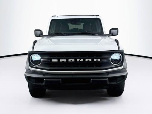 Oxford White 2025 Ford Bronco Big Bend