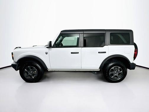 Oxford White 2025 Ford Bronco Big Bend