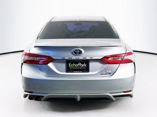 Celestial Silver Metallic 2020 Toyota Camry SE