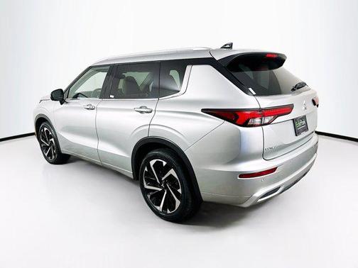 2024 Mitsubishi Outlander SEL 2.5 2WD