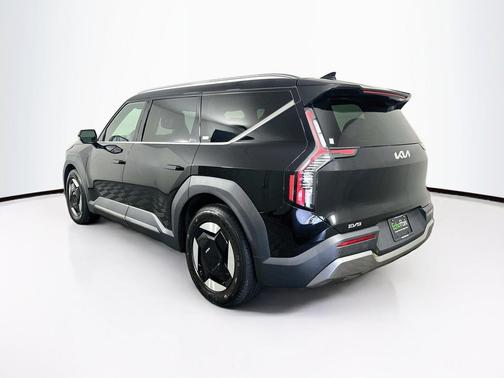 Black 2024 Kia EV9 Wind