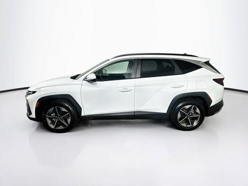 Serenity White Pearl 2025 Hyundai TUCSON SEL