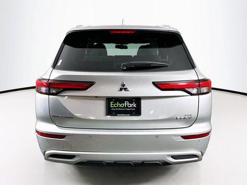 2024 Mitsubishi Outlander PHEV SEL