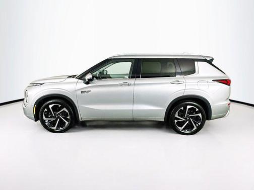 2024 Mitsubishi Outlander PHEV SEL