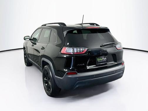 Diamond Black Crystal Pearlcoat 2021 Jeep Cherokee Altitude