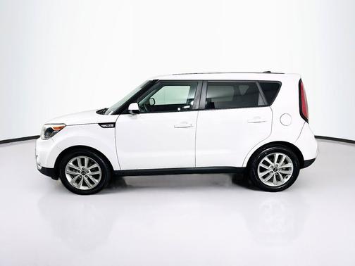 Clear White 2017 Kia Soul +