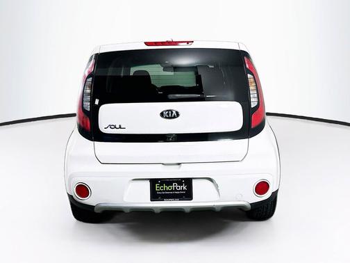 Clear White 2017 Kia Soul +