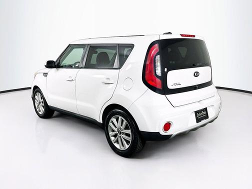 Clear White 2017 Kia Soul +