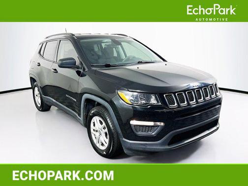 Diamond Black Crystal Pearlcoat 2018 Jeep Compass Sport