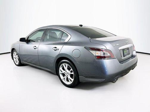 Gun Metallic 2014 Nissan Maxima SV