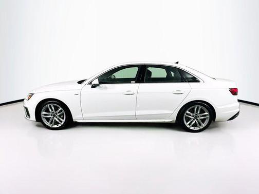 2023 Audi A4 45 S line Premium Plus