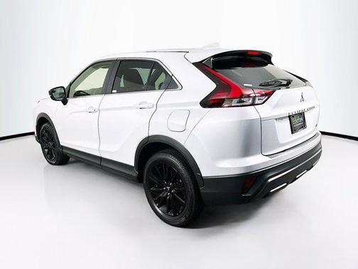 2023 Mitsubishi Eclipse Cross LE