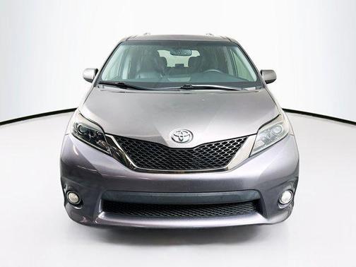 2017 Toyota Sienna SE Premium
