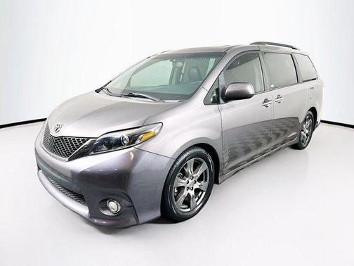 2017 Toyota Sienna SE Premium